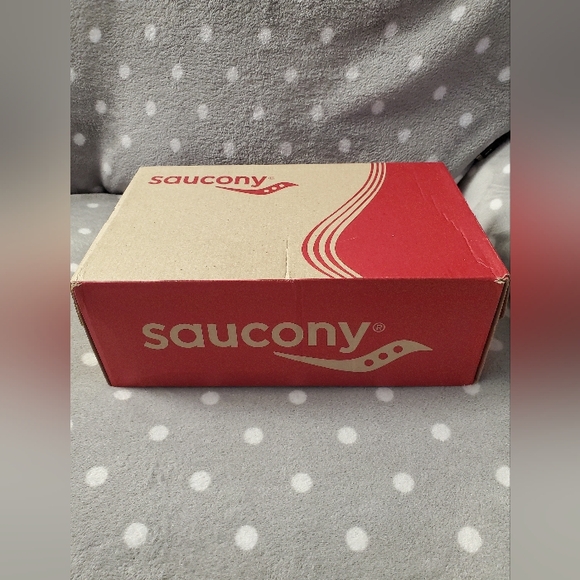 Men's size 9.5 Saucony Runners - Picture 13 of 13